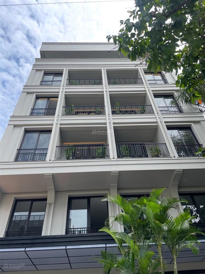 Cho thuê căn hộ dịch vụ 1pn trung tâm quận 7
