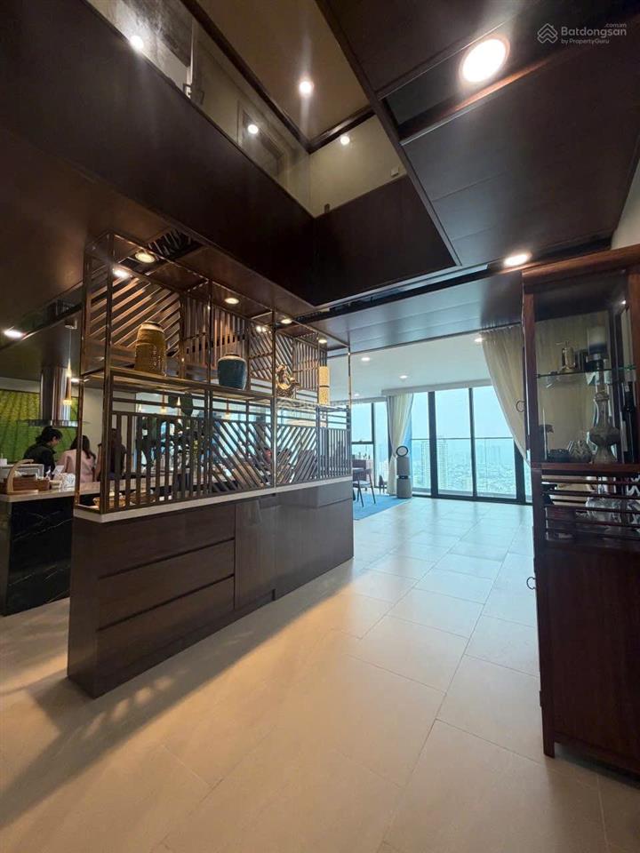 Bán căn penthouse đẳng cấp tòa lancaster luminaire đống đa, dt 300m2* giá 85 tỷ