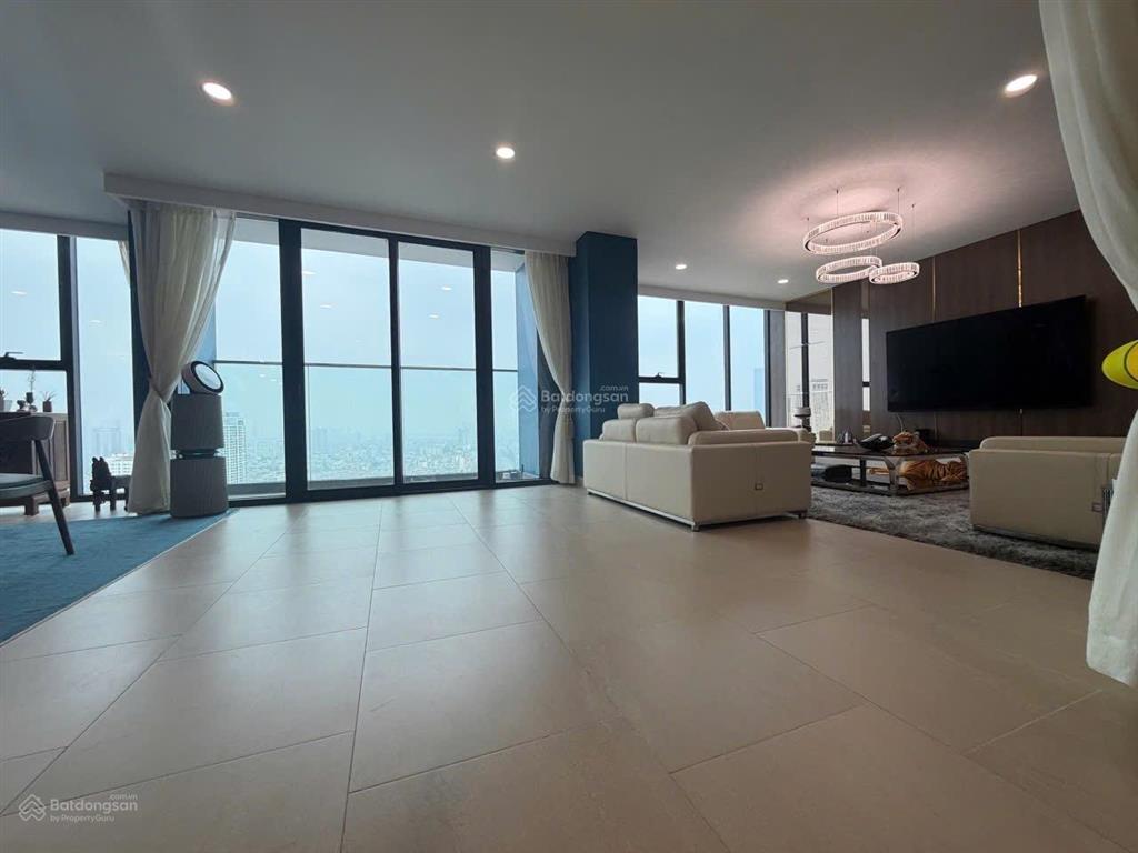 Bán căn penthouse đẳng cấp tòa lancaster luminaire đống đa, dt 300m2* giá 85 tỷ