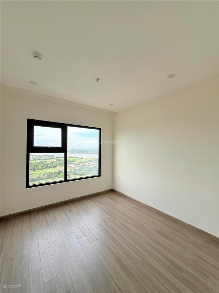 Giá cực tốt 3pn mua mới từ cđt vinhomes grand park pk the beverly solari giá chỉ 4,542 tỷ