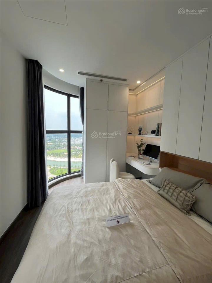 The opus one  vinhomes grand park 2pn 2wc 80m2 tầng trung giá cực tốt nhà mới 100%