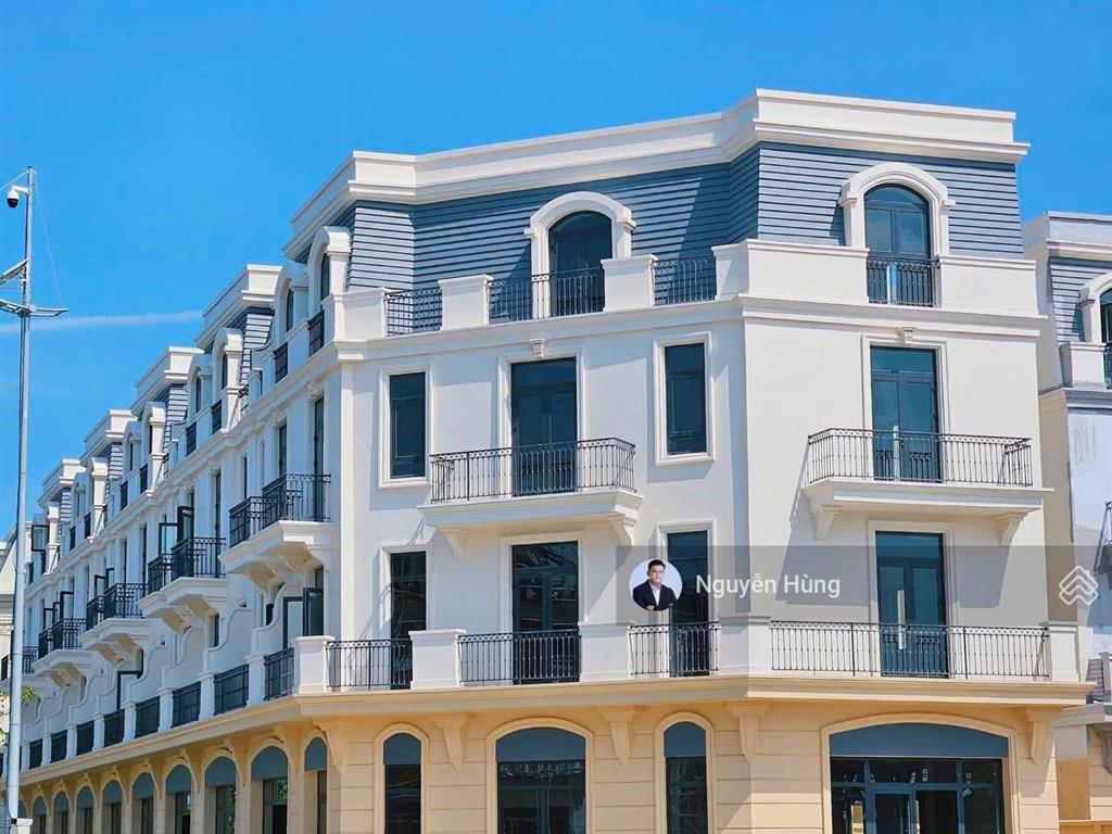 Nhà phố liền kề, biệt thự vịnh tiên vinhomes cần giờ 1 trệt 2 lầu 1 tầng thượng giá chỉ 12,8 tỷ