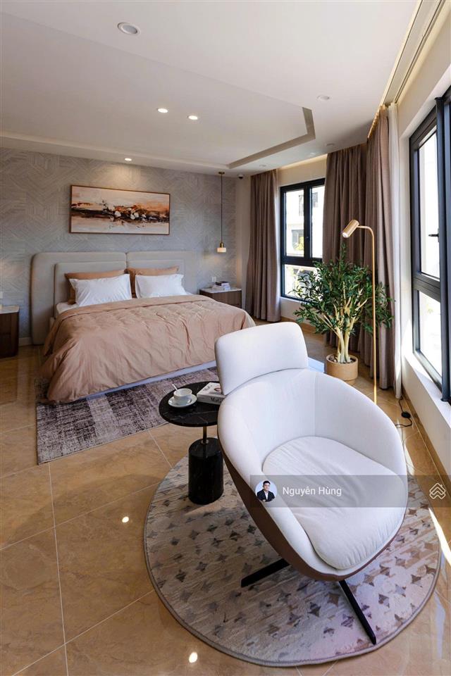 Nhà phố giãn xây vinhomes green city 1 trệt 3 lầu giá chỉ 4,1 tỷ đô thị all in one