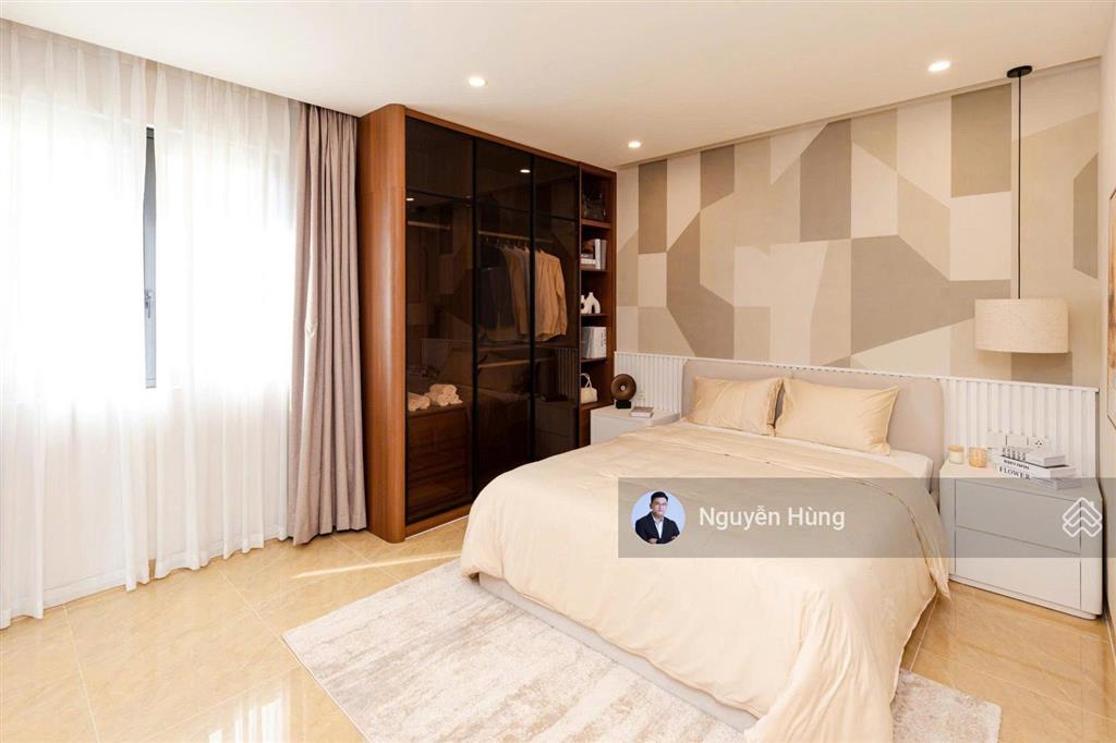 Nhà phố giãn xây vinhomes green city 1 trệt 3 lầu giá chỉ 4,1 tỷ đô thị all in one