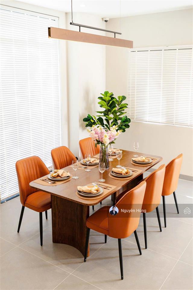 Nhà phố giãn xây vinhomes green city 1 trệt 3 lầu giá chỉ 4,1 tỷ đô thị all in one