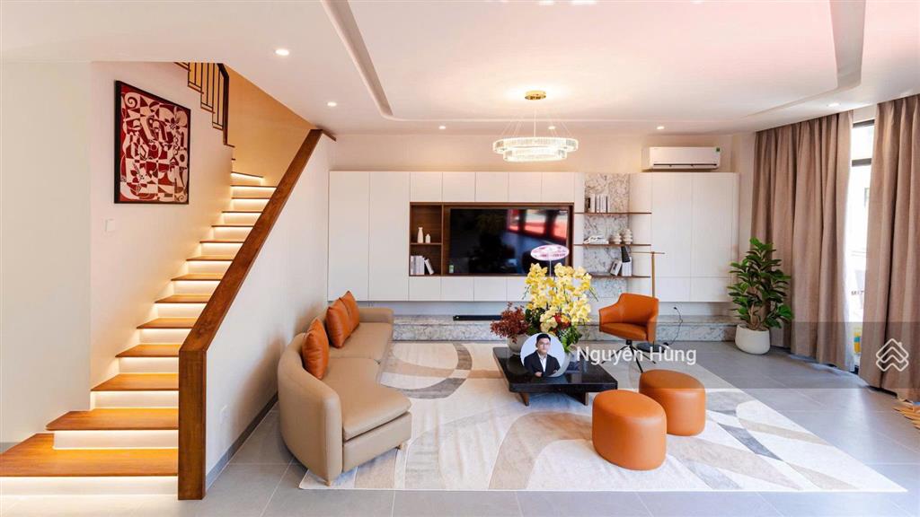 Nhà phố giãn xây vinhomes green city 1 trệt 3 lầu giá chỉ 4,1 tỷ đô thị all in one