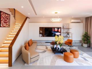 Nhà phố giãn xây vinhomes green city 1 trệt 3 lầu giá chỉ 4,1 tỷ đô thị all in one