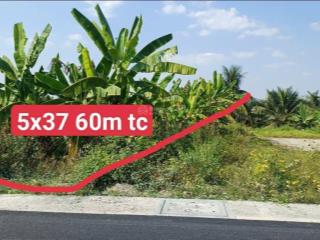 5x37 có 60m tc. nhựa 7m giá chỉ 1.456 tỷ
