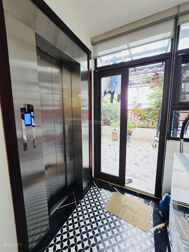 Đẹp mê ba đình! 7 tầng thang máy, 5m ra phố, thông kinh doanh, văn phòng, ô tô, full nội thất. 65m