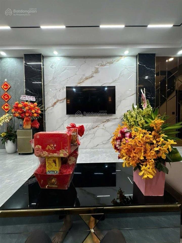 Bán nhà riêng 50m2, 8,8 tỷ, lạc long quân, tân bình, giá cực chất, uy tín