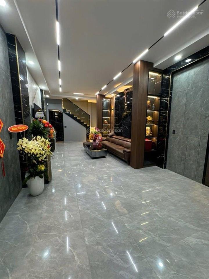 Bán nhà riêng 50m2, 8,8 tỷ, lạc long quân, tân bình, giá cực chất, uy tín