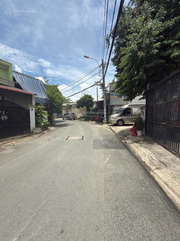 Mặt tiền nb kinh doanh tân thới nhất 6, 6x30m sát ngay phan văn hớn, giá 8,9 tỷ