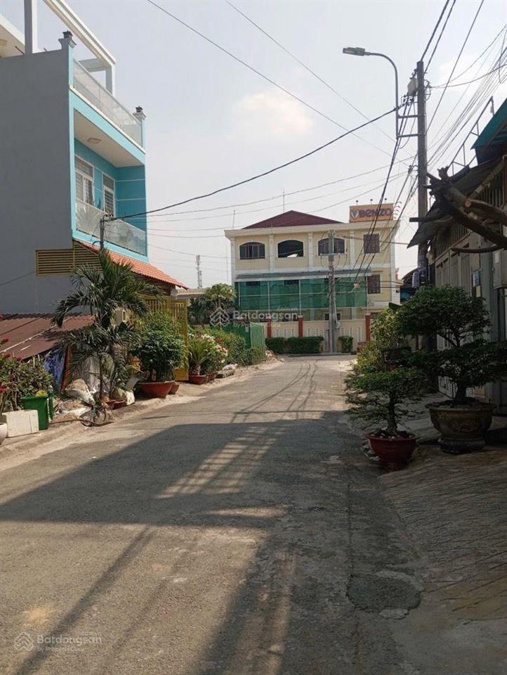 Bán đất tại xã thới tam thôn, 4,25 tỷ, 81m2, giá tốt