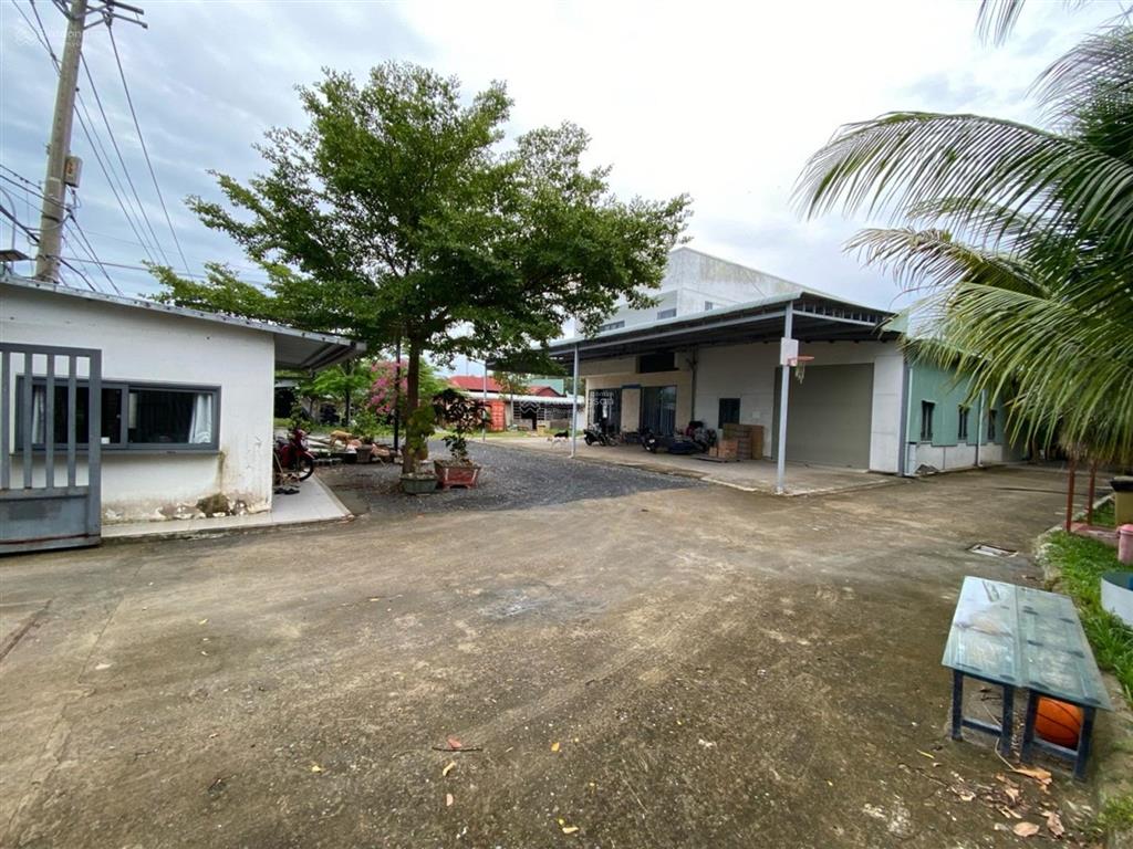 Bán nhà mặt phố tại đặng công bỉnh, 55 tỷ, 4875 m2, hàng hiếm giá siêu hời