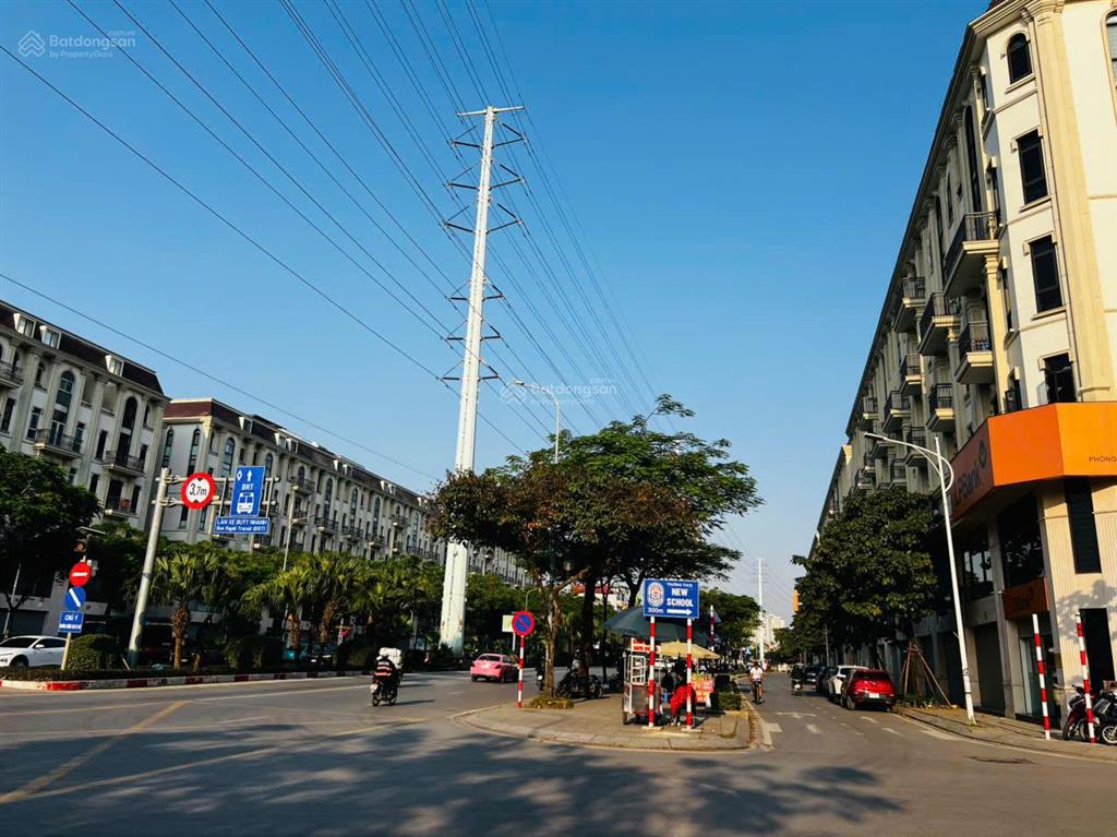 Chủ gửi bán shophouse lô góc him lam vạn phúc  mặt đường tố hữu  110m2, mt 30m kinh doanh đỉnh