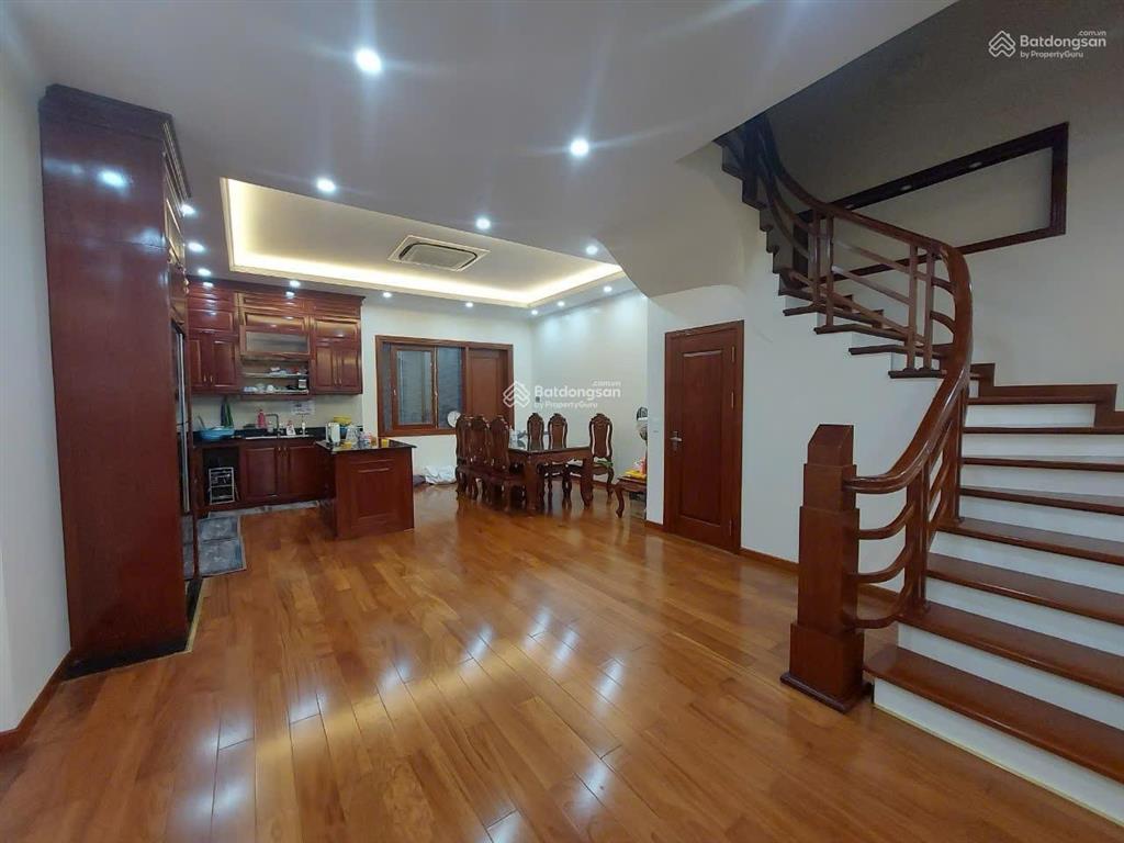 Bán nhà mặt phố nhân hòa thanh xuân vị trí đắc địa kinh doanh sầm uất chỉ nhỉnh 20 tỷ