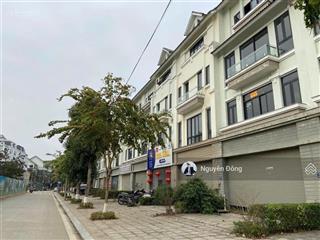 Bán shophouse đường 21m, mặt chính cc an bình dt 108m², mt 6m, ht đẹp, giá 29,5 tỷ