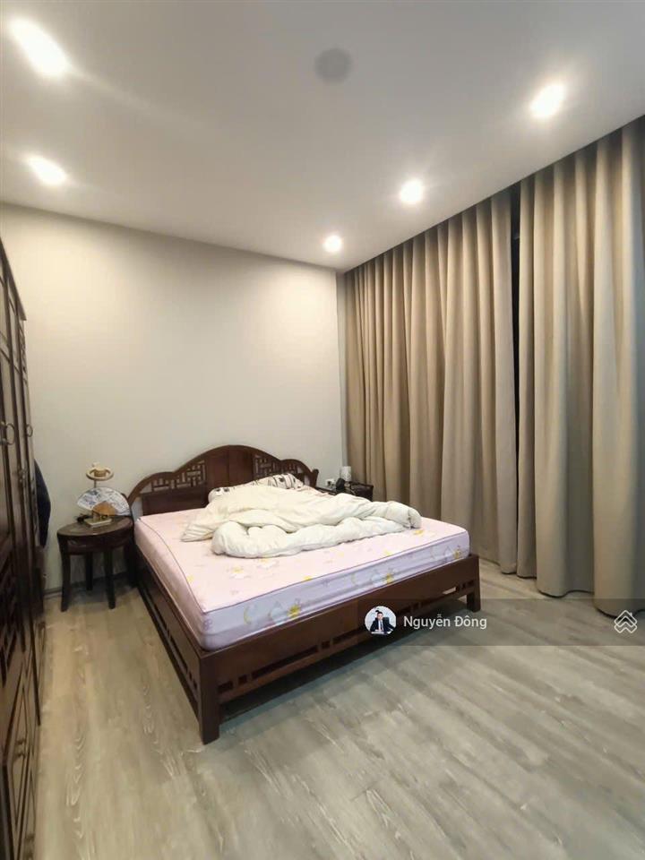Bán nhà phân lô thang máy cầu giấy  đường trung kính đôi, mạc thái tổ  ô tô vào nhà