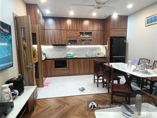 Bán nhà phân lô thang máy cầu giấy  đường trung kính đôi, mạc thái tổ  ô tô vào nhà