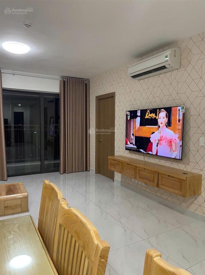 Chính chủ bán căn góc thoáng hơn 100m tầng trung 3pn, ban công rộng có nội thất toà hera (gem park)