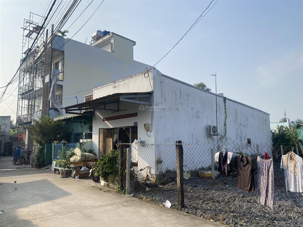 Bám rẻ nhà 98m2 có 81m2 thổ cư đối diện bv phạm ngọc thạch giá 4 tỷ