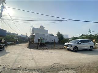 Bán nhà 98m2 thổ xát bên bv phạm ngọc thạch