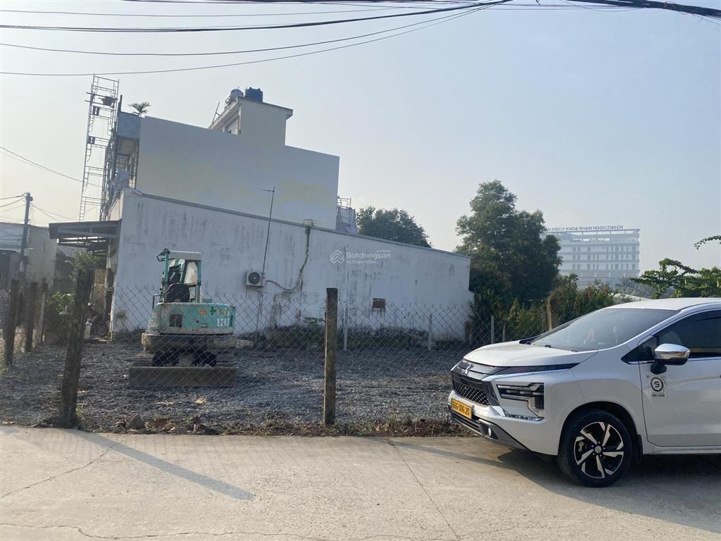 Bán nhà 98m2 thổ xát bên bv phạm ngọc thạch