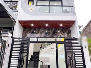 Nhà sổ hồng riêng gần chợ hưng long