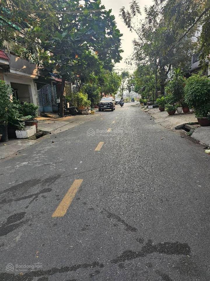 Bán nhà tân bình, hẻm 1/, 10m nhựa, 4.2x19m, thông thoáng, ngay cạnh trạm metro 2, 80m2 chỉ 7 tỷ