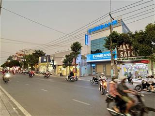 Bán nhà gò vấp, 190m2 thổ, ngang 9m, lộ giới 12m, 2 căn ra mặt tiền quang trung, xe hơi thông