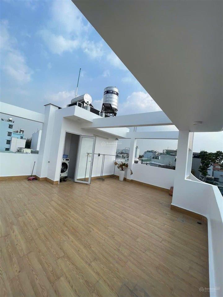 Bán nhà 5 tầng phạm văn bạch  ngang 7m bề thế, đường 8m thông, chỉ hơn 7đ, kế chợ, trường tân sơn