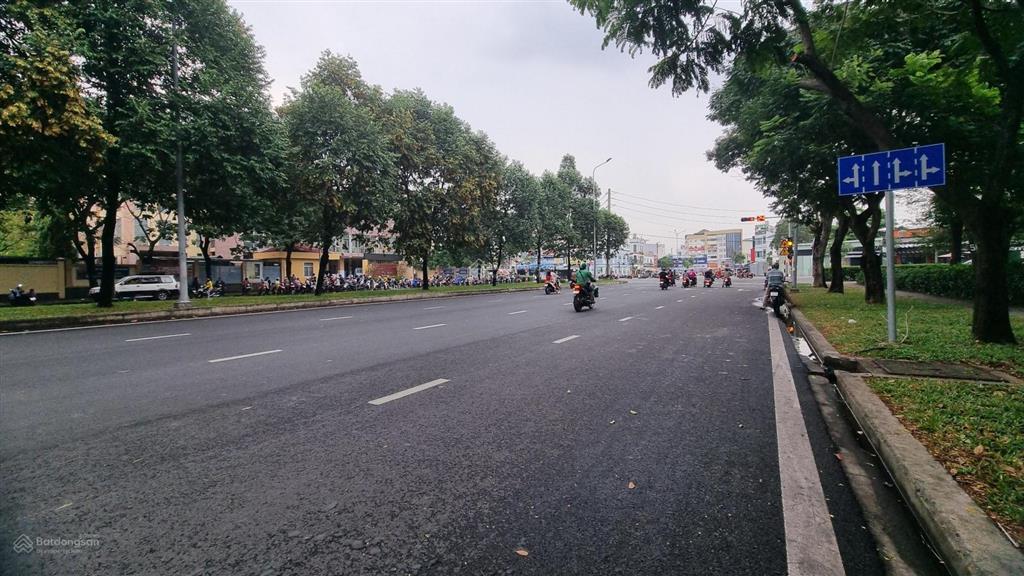 Chỉ 100tr/m2 mt gò vấp, đối diện bệnh viện, 150m2 xây hotel, chdv, kế city land, sân bay
