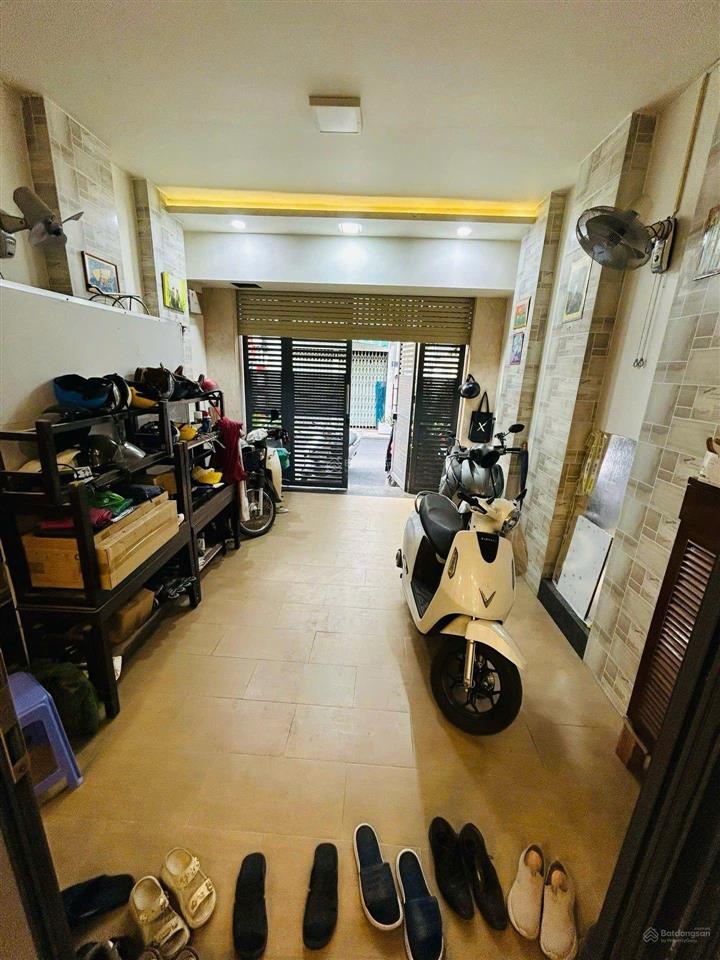 Hàng hiếm  đường xe tải tránh  ngay cổng kcn tân bình  5*16 | vuông đẹp | 3 tầng chỉ 9 tỷ