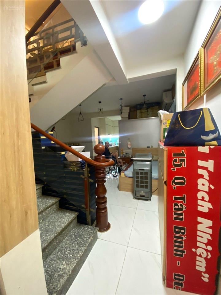 Hẻm xe hơi phạm văn bạch, tân bình  5*17m  2 tầng đúc  4 pn  kế chợ, metro 2, chỉ 8 tỷ hơn
