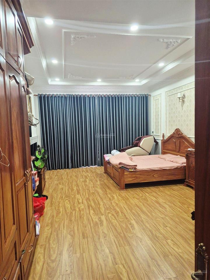 Mặt tiền xe tải quay đầu  ngay đầu phan huy ích  tân bình  5 tầng  4.8*20m  kv cực kỳ an ninh