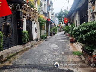 Hxh thông  86m2  ngay chợ phạm văn bạch  chỉ hơn 6 tỷ  ngang 6m, cấp 4, dòng tiền hoặc xây mới