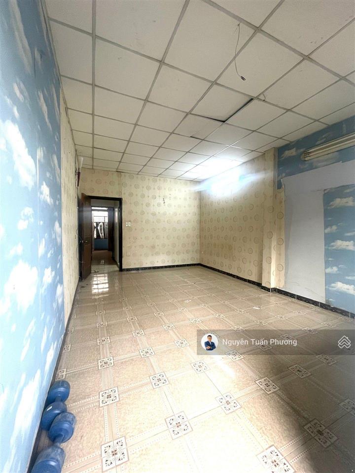 80m2 chỉ hơn 8 tỷ  ngay cổng kcn tân bình  mt đường 12m,chỉ 2 bước chân ra trường chinh,rẻ i kv
