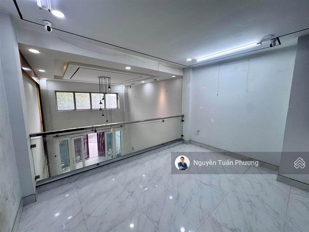 Bán nhà tân bình, 2 tầng, 5*15m  kế chợ bảo ngọc tú  hẻm to, gần trường, metro 2