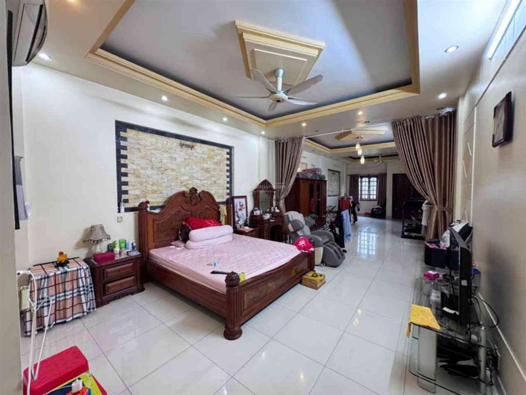 Chỉ 8 tỷ có nhà hẻm 8m tân bình, 4 tầng, 75m2, siêu hiếm trong kv, gần metro 2, ga t3 sân bay