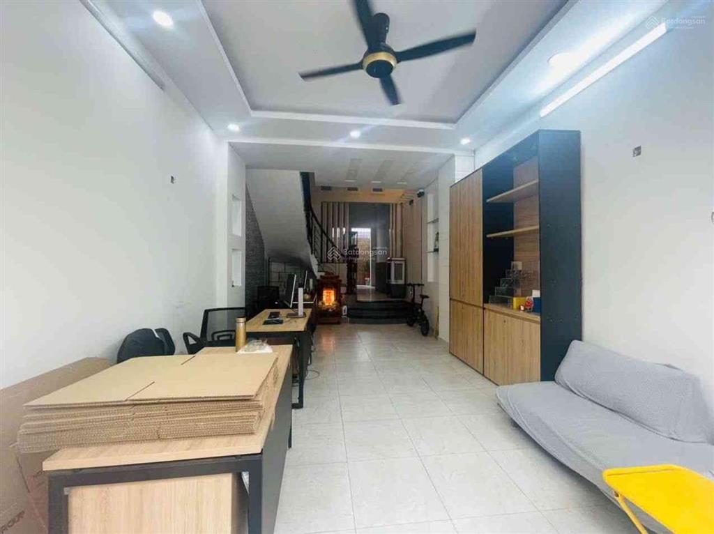 Cực hiếm  gần 80tr/m2  120m2  hẻm 7m thông phạm văn bạch, xây được 6 tầng, ở hoặc cho thuê