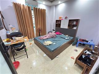 9,1 tỷ bán nhà đình thôn 35m*5 tầng full nội thất đẹp long lanh, ở luôn