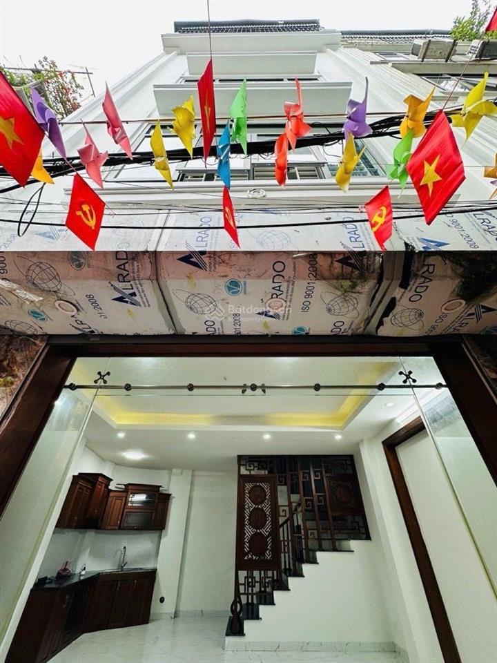 Bán nhà hoàng hoa thám, vĩnh phúc, 50m2, 5 tầng, lô góc 2 thoáng, ngõ vào rộng thông thoáng, 12 tỷ.