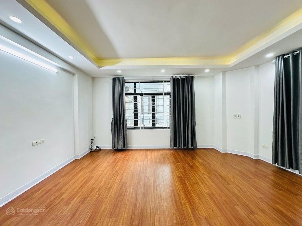 Bán nhà hoàng hoa thám, vĩnh phúc, 50m2, 5 tầng, lô góc 2 thoáng, ngõ vào rộng thông thoáng, 12 tỷ.