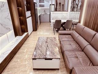 Bán nhà phố cầu giấy, ngõ trụ sở quận uỷ cầu giấy cũ, tiếp giáp hồ, 35m2, 5 tầng, giá hơn 9 tỷ.