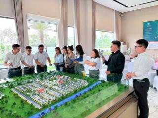 Bán đất nền trong khu dân cư cao cấp chỉ từ 1.850 tỷ /1 nền  0909.154.***