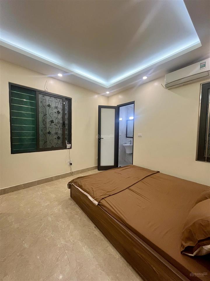 Chính chủ cho thuê căn hộ cao cấp. 2 ngủ 2 vệ sinh 1 khách. nội thất đầy đủ