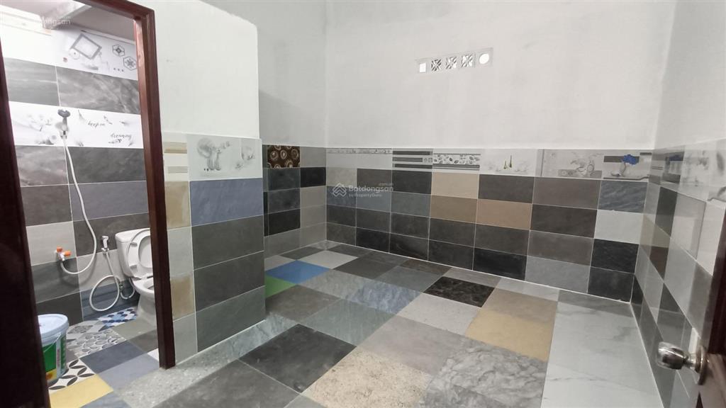 Cho thuê mặt bằng kho xưởng mặt tiền đường nguyễn văn quá, 700m2  22tr/th