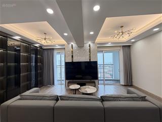 Cho thuê chung cư richstar , 5pn 3wc 140m2 full nội thất đẹp, nhà mới 99%