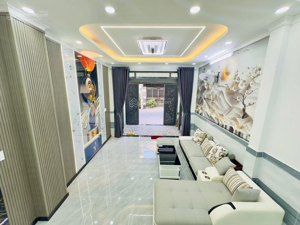 Bán nhà đường lâm thị hốtân chánh hiệpquận 12. hẽm 6m, 4x12,nhà đẹp vị trí đẹp