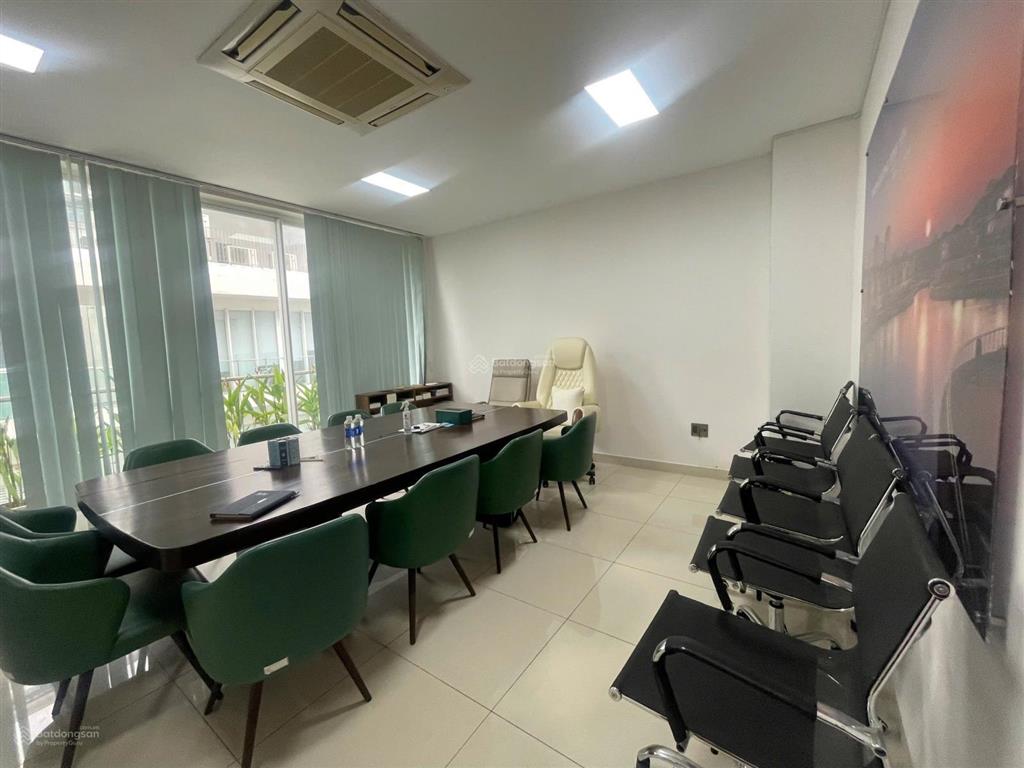 Tầng 4 nhà phố sala cho thuê, 90m2 giá 26 triệu/tháng